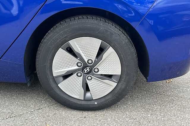 Hyundai Ioniq 1.6 GDi Hybrid Premium 5dr DCT