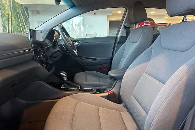Hyundai Ioniq 1.6 GDi Hybrid Premium 5dr DCT