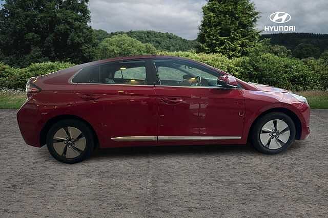 Hyundai Ioniq 1.6 GDi Hybrid Premium 5dr DCT