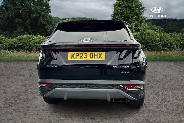 Hyundai TUCSON 1.6 TGDi Plug-in Hybrid Ultimate 5dr 4WD Auto Black