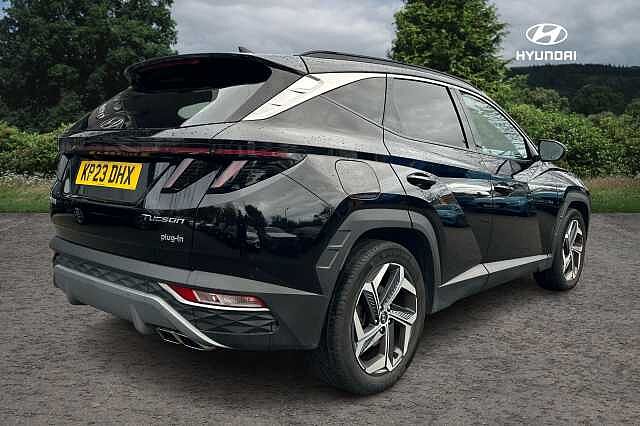 Hyundai TUCSON 1.6 TGDi Plug-in Hybrid Ultimate 5dr 4WD Auto Black