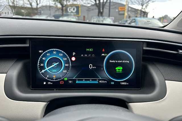 Hyundai TUCSON 1.6 TGDi Plug-in Hybrid Ultimate 5dr 4WD Auto Black