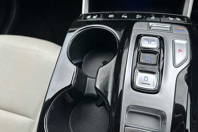 Hyundai TUCSON 1.6 TGDi Plug-in Hybrid Ultimate 5dr 4WD Auto Black