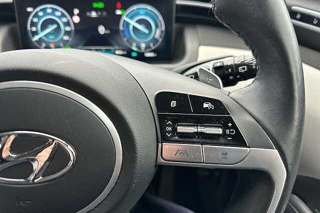 Hyundai TUCSON 1.6 TGDi Plug-in Hybrid Ultimate 5dr 4WD Auto Black