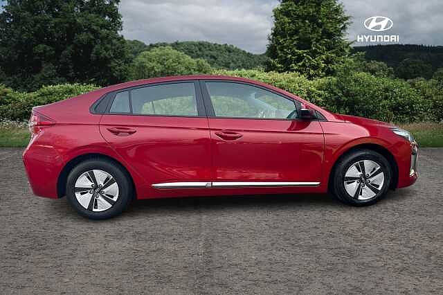 Hyundai Ioniq SE CONNECT MHEV
