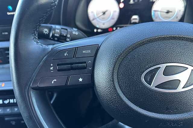 Hyundai Bayon T-GDI PREMIUM DCT