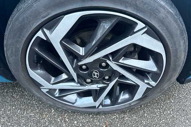 Hyundai i20 T-GDI PREMIUM MHEV