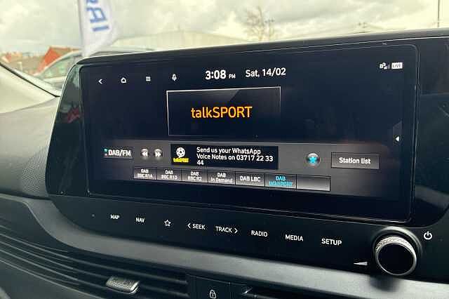 Hyundai BAYON T-GDI ULTIMATE Dragon Red