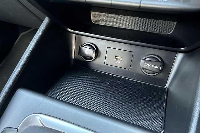 Hyundai KONA T-GDI SE CONNECT MHEV Black