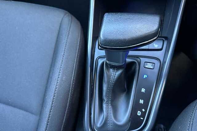 Hyundai Bayon T-GDI PREMIUM DCT