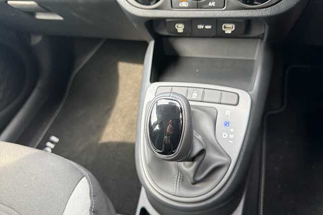 Hyundai i10 ADVANCE