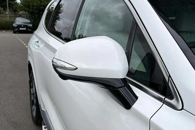 Hyundai Santa Fe 1.6 TGDi Plug-in Hybrid Ultimate 5dr 4WD Auto
