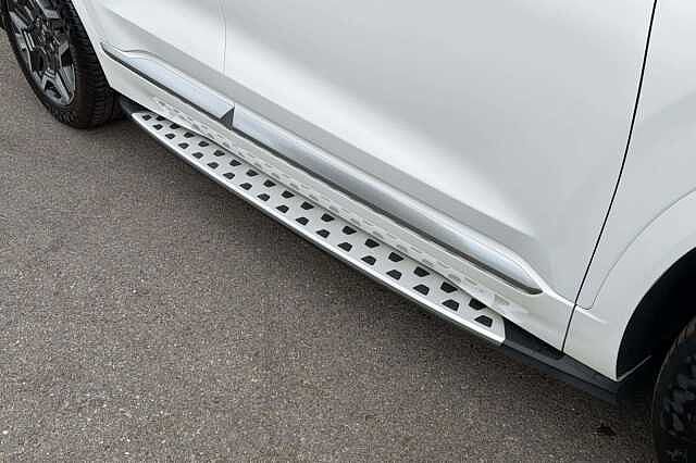 Hyundai Santa Fe 1.6 TGDi Plug-in Hybrid Ultimate 5dr 4WD Auto