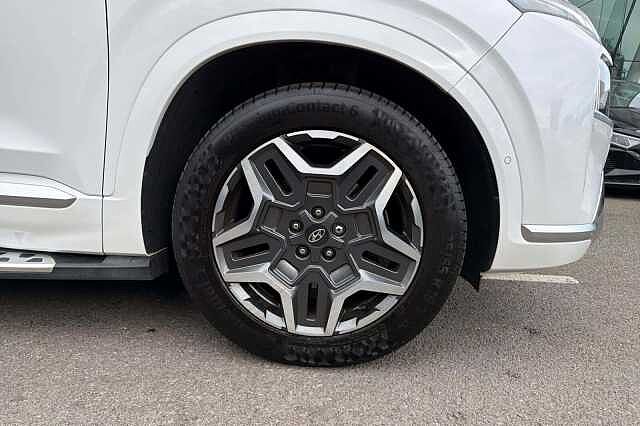 Hyundai Santa Fe 1.6 TGDi Plug-in Hybrid Ultimate 5dr 4WD Auto