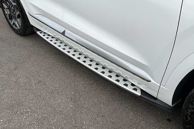 Hyundai Santa Fe 1.6 TGDi Plug-in Hybrid Ultimate 5dr 4WD Auto