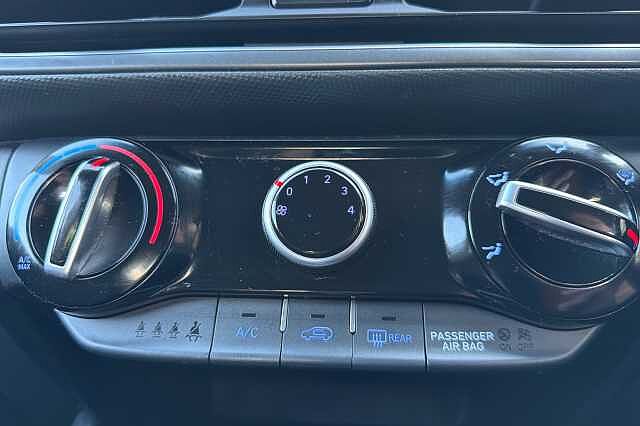 Hyundai Kona 1.0 TGDi 48V MHEV SE Connect 5dr